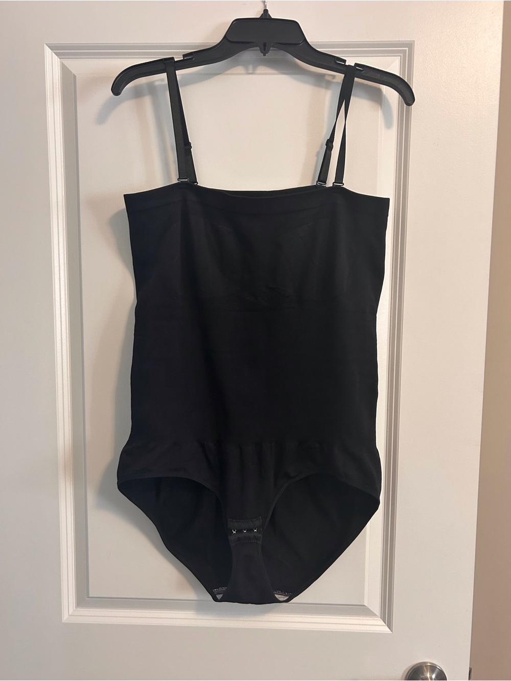 Women’s shapewear Adjustable Straps or Strapless